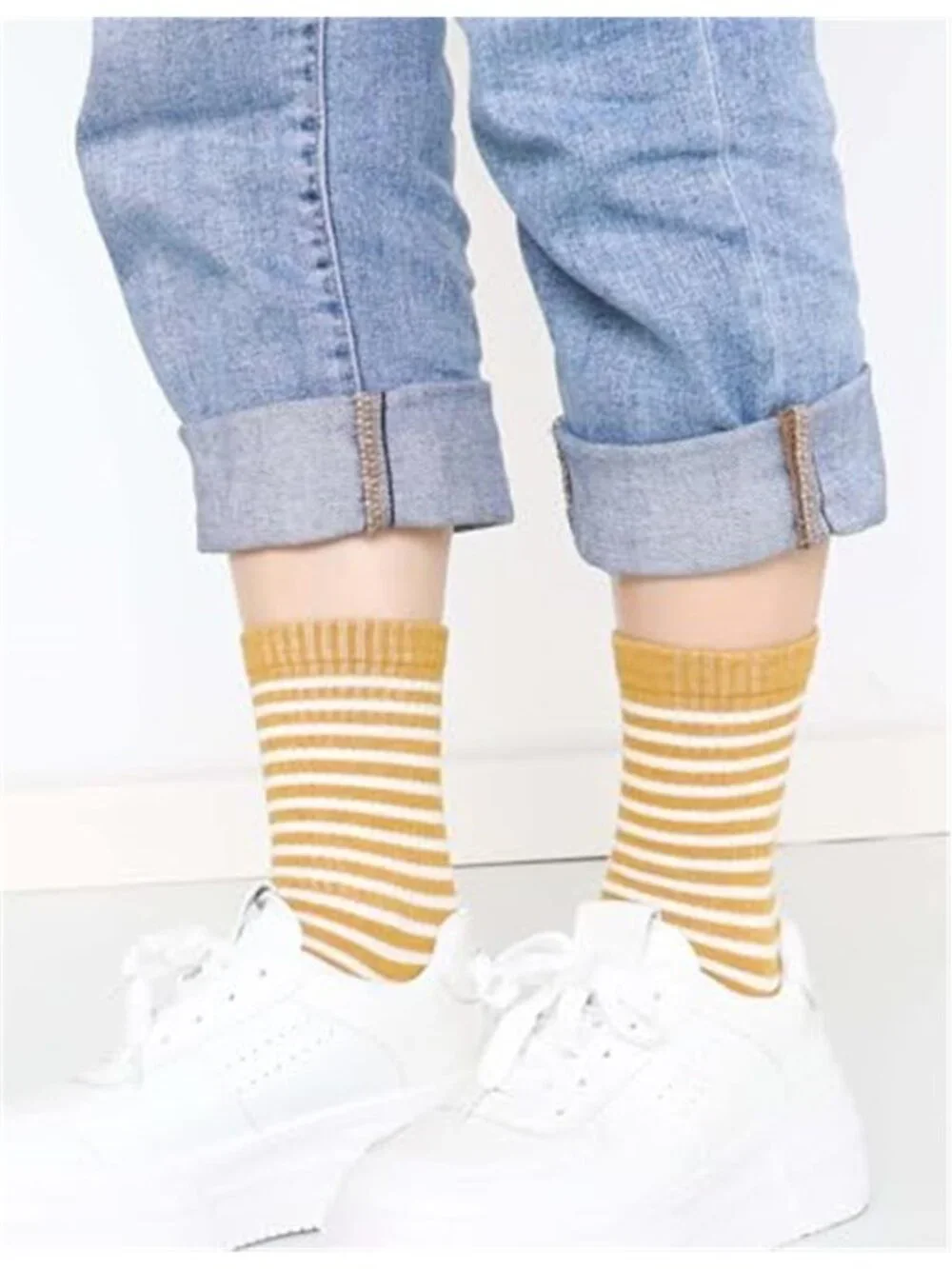 5 Pairs Retro Striped Crew Socks Cute Casual Quarter Socks for Women Girls